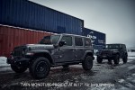 at-8x17-jeep-wrangler-04